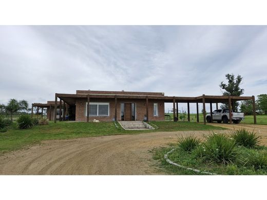 Casa di lusso a Atlántida, Atlantida