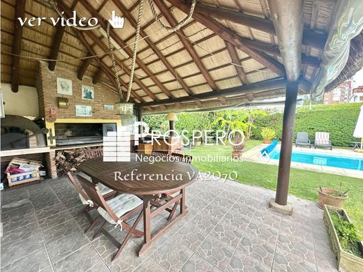 Luxury home in Montevideo, Municipio B