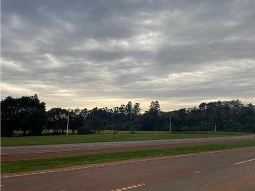 Rustico o Casale a Colonia Puerto Presidente Stroessner, Minga Guazu