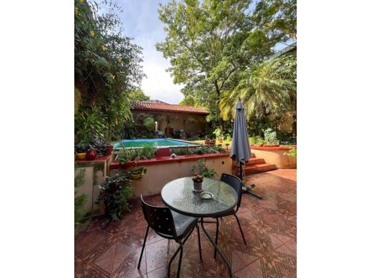 Luxury home in Asunción, Asuncion