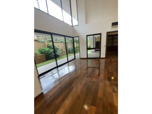 Apartment in Asunción, Asuncion