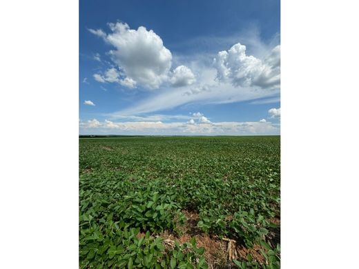 Boerderij in Carayaó, Carayao