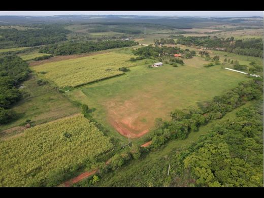 Rural or Farmhouse in Eusebio Ayala, Departamento de la Cordillera