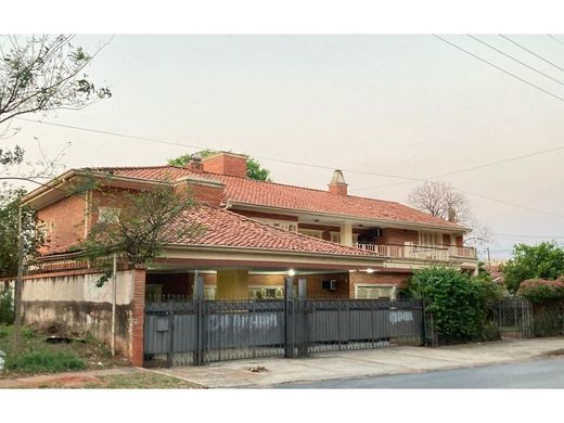 Casa de lujo en Asunción, Asuncion