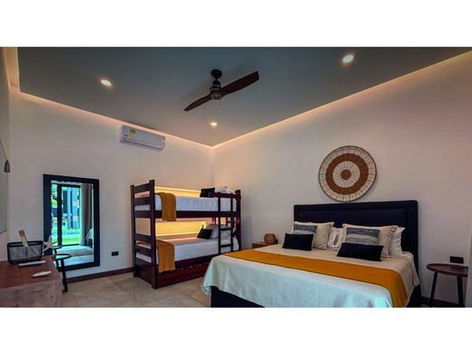 Luxus-Haus in Puerto San José, Municipio de San José