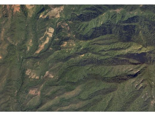 Boerderij in Pueblo Nuevo Viñas, Departamento de Santa Rosa