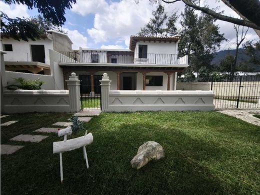 منزل ﻓﻲ Antigua Guatemala, Departamento de Sacatepéquez