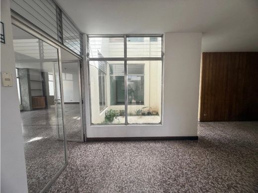 Office in Guatemala City, Municipio de Guatemala