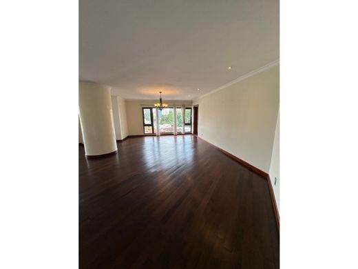 Guatemala City, Municipio de Guatemalaのアパートメント