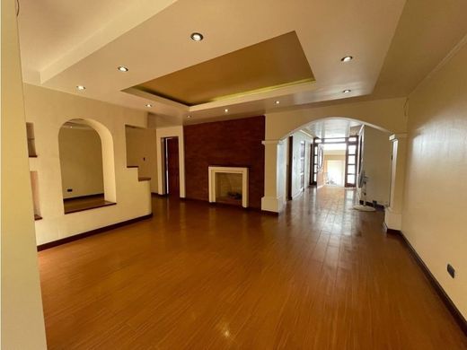 منزل ﻓﻲ مدينة غواتيمالا, Municipio de Guatemala