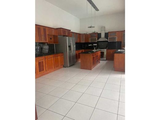 호화 저택 / Guatemala City, Municipio de Guatemala