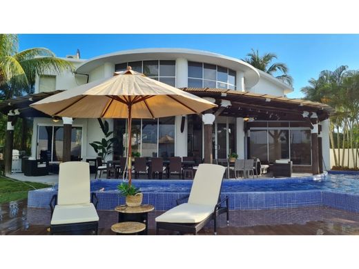 ‏בתי יוקרה ב  Puerto San José, Municipio de San José