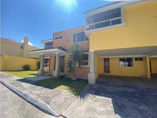 ‏בתי יוקרה ב  Santa Catarina Pinula, Municipio de Santa Catarina Pinula