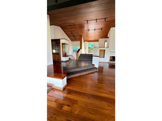 Luksusowy dom w Gwatemala, Municipio de Guatemala