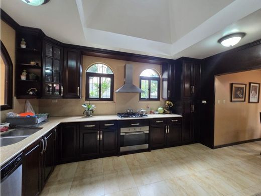 Casa di lusso a Mixco, Municipio de Mixco