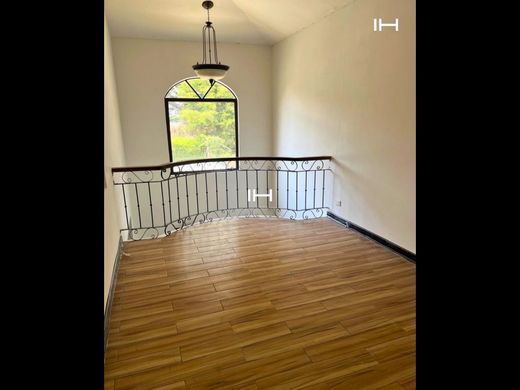 Luksusowy dom w Gwatemala, Municipio de Guatemala