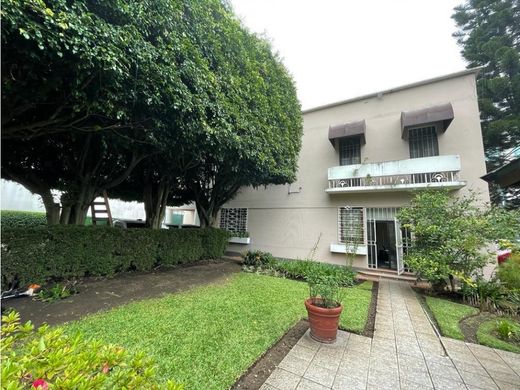 豪宅  瓜地馬拉市, Municipio de Guatemala
