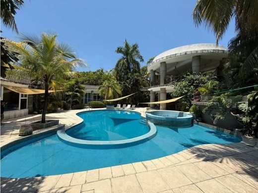 Πολυτελή κατοικία σε Puerto San José, Municipio de San José