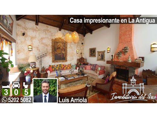 Casa di lusso a Antigua Guatemala, Departamento de Sacatepéquez