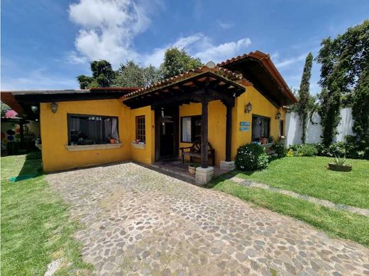 Country House in San Lucas Sacatepéquez, Departamento de Sacatepéquez