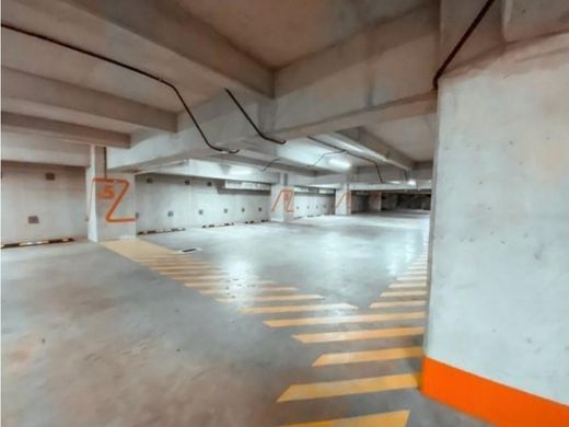 Office in Guatemala City, Municipio de Guatemala