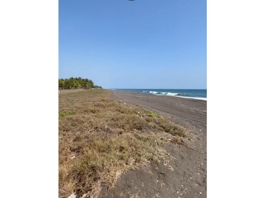 Land in Monterrico, Departamento de Santa Rosa