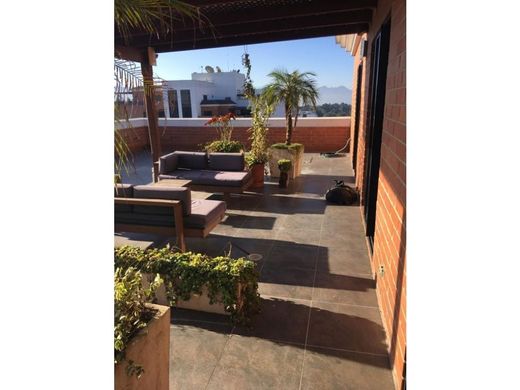 Luxury penthouse with direct pool access - Apartments for Rent in ... - Guatemala Luxury Penthouse Rentals