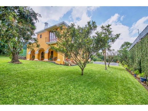 Luxury home in San Pedro Las Huertas, Departamento de Sacatepéquez