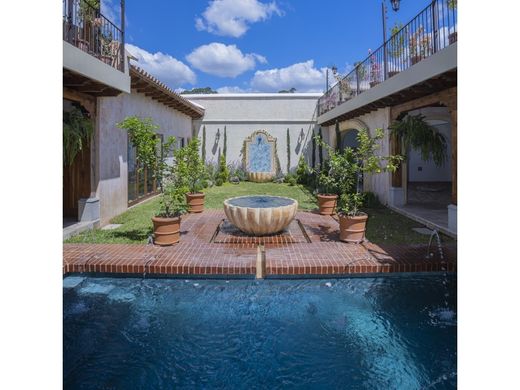 Luksusowy dom w Alotenango, Departamento de Sacatepéquez