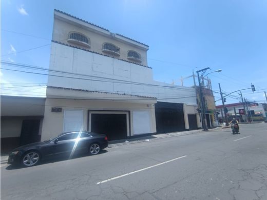 مجمع شقق ﻓﻲ مدينة غواتيمالا, Municipio de Guatemala