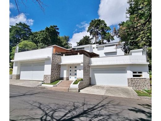 Luxe woning in Santa Catarina Pinula, Municipio de Santa Catarina Pinula