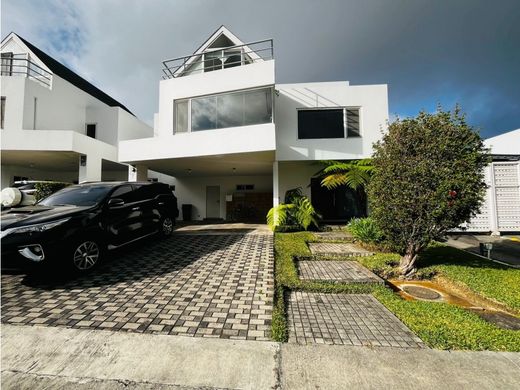 Luxury home in Guatemala City, Municipio de Guatemala