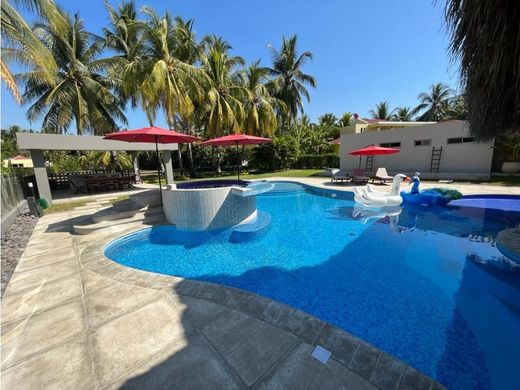 ‏בתי יוקרה ב  Puerto San José, Municipio de San José