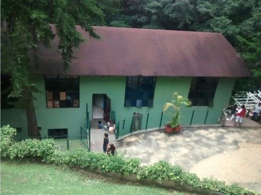 ‏בתי יוקרה ב  San José Pinula, Municipio de San José Pinula