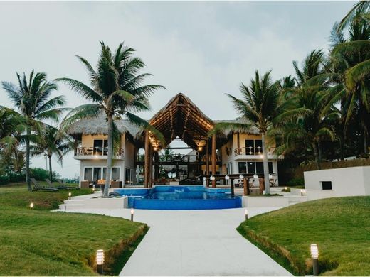 Casa di lusso a Monterrico, Departamento de Santa Rosa