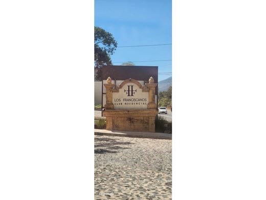 호화 저택 / San Miguel Dueñas, Departamento de Sacatepéquez