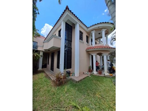 Casa di lusso a Esquipulas, Municipio de Esquipulas