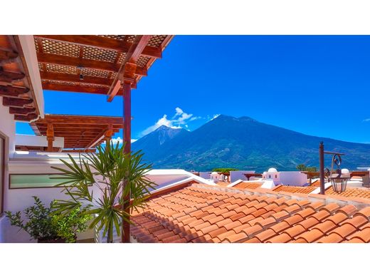 Luxury home in Ciudad Vieja, Departamento de Sacatepéquez
