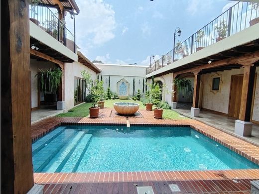 豪宅  Ciudad Vieja, Departamento de Sacatepéquez