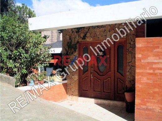 Πολυτελή κατοικία σε Los Mixcos, Municipio de Palencia