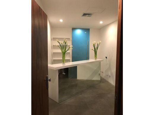 Office in Guatemala City, Municipio de Guatemala