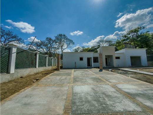 Luxury home in Antigua Guatemala, Departamento de Sacatepéquez