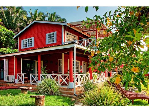 ‏בתי יוקרה ב  El Estor, Municipio de El Estor