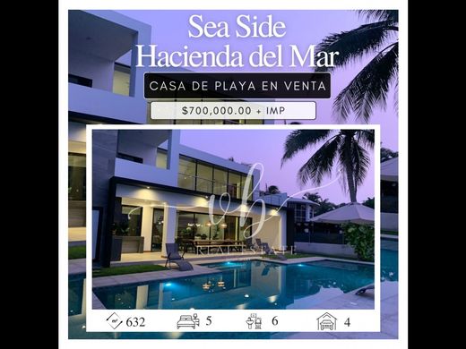 Luxury home in Puerto San José, Municipio de San José