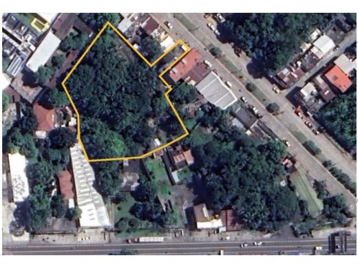 Terreno a Santa Lucía Cotzumalguapa, Municipio de Santa Lucía Cotzumalguapa