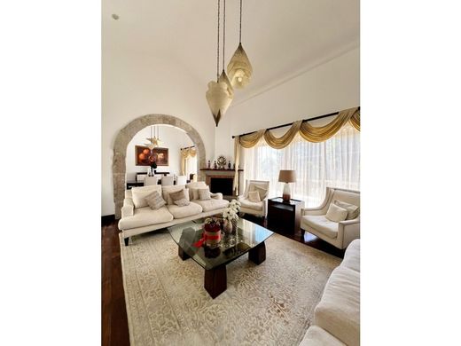 Luxury home in Santa Catarina Pinula, Municipio de Santa Catarina Pinula