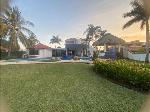 Casa di lusso a Iztapa, Municipio de Iztapa