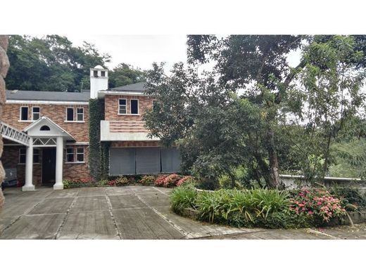 Luxe woning in Villa Canales, Municipio de Villa Canales