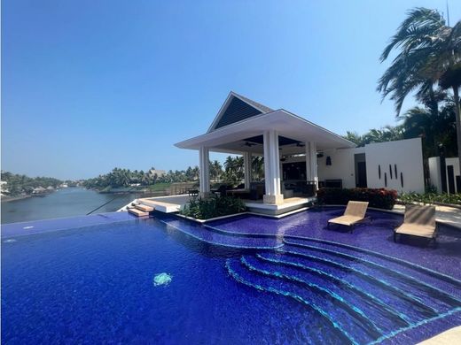 ‏בתי יוקרה ב  Puerto San José, Municipio de San José