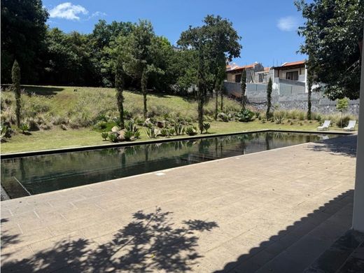 Luxury home in San Pedro Las Huertas, Departamento de Sacatepéquez